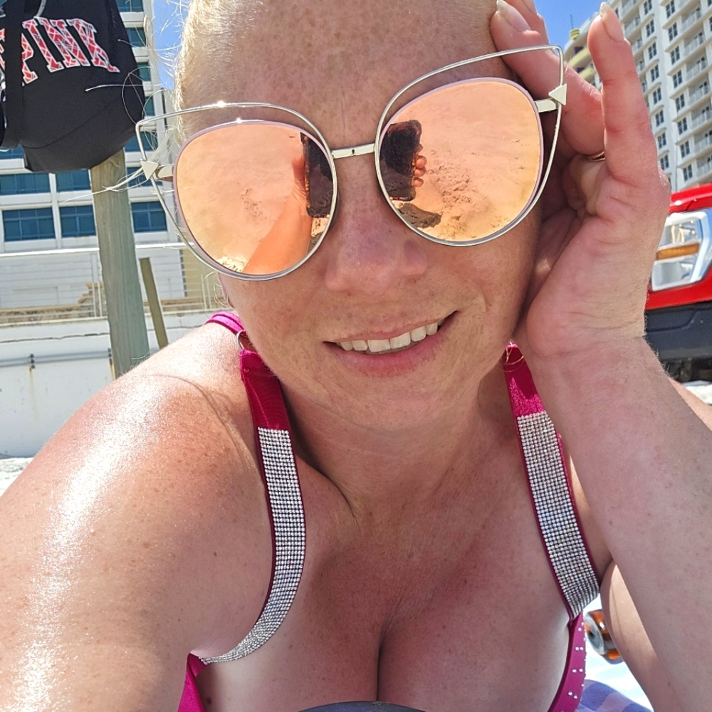 Meet your Posher, Amber